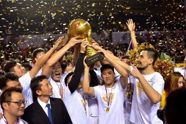 乔治29分76人送黄蜂6连败 雷霆全民皆兵胜爵士